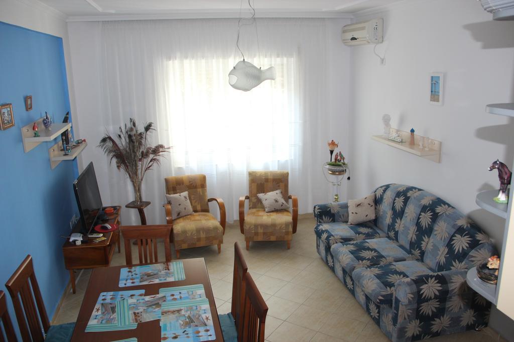 Golem Apartments Екстер'єр фото